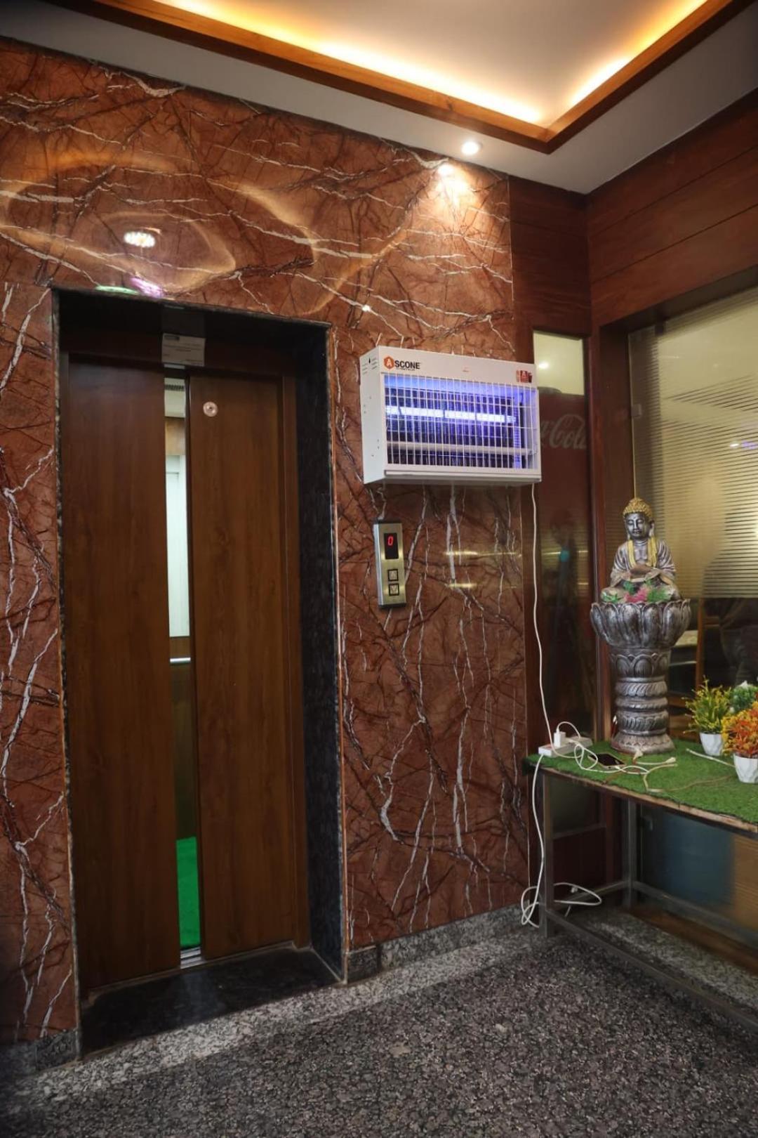 Taj Sarovar 3*