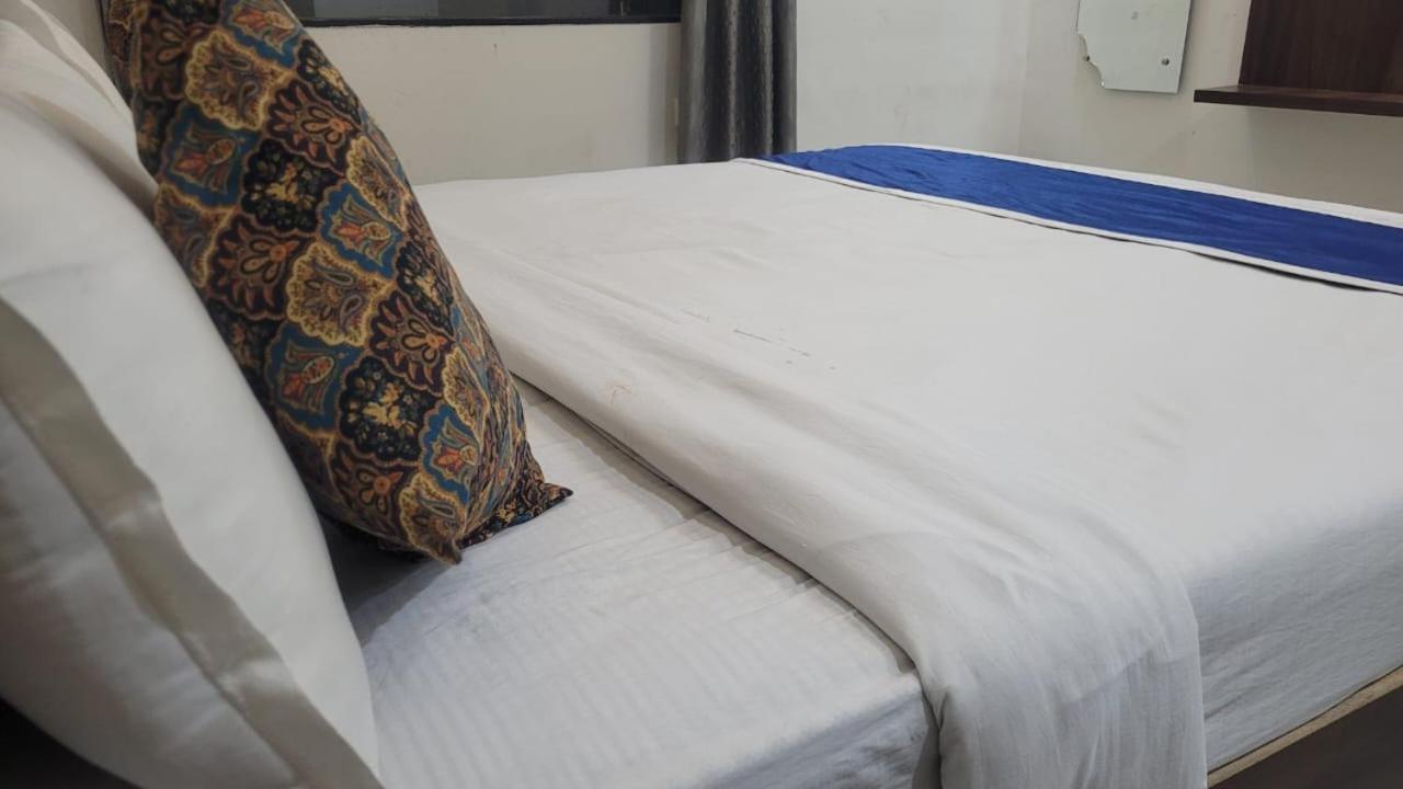 Akash Raj Hotel Agra (Uttar Pradesh)