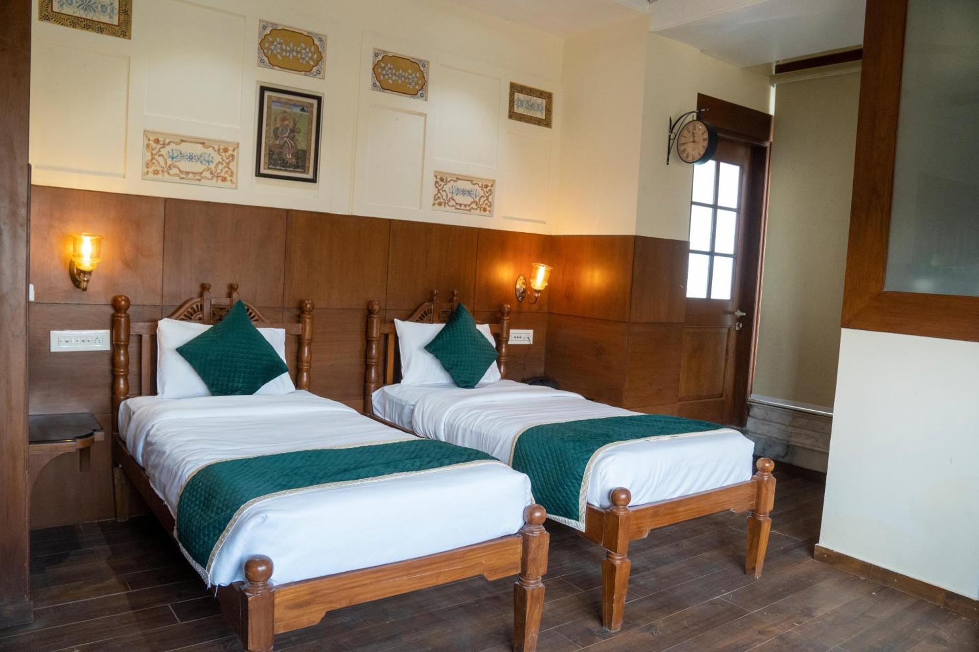 Sun Grand Hotel Agra (Uttar Pradesh)