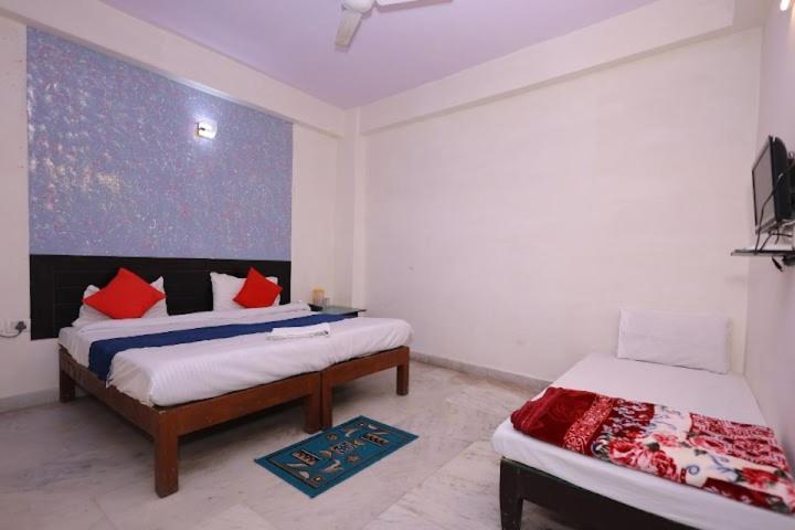 R K Agra (Uttar Pradesh)