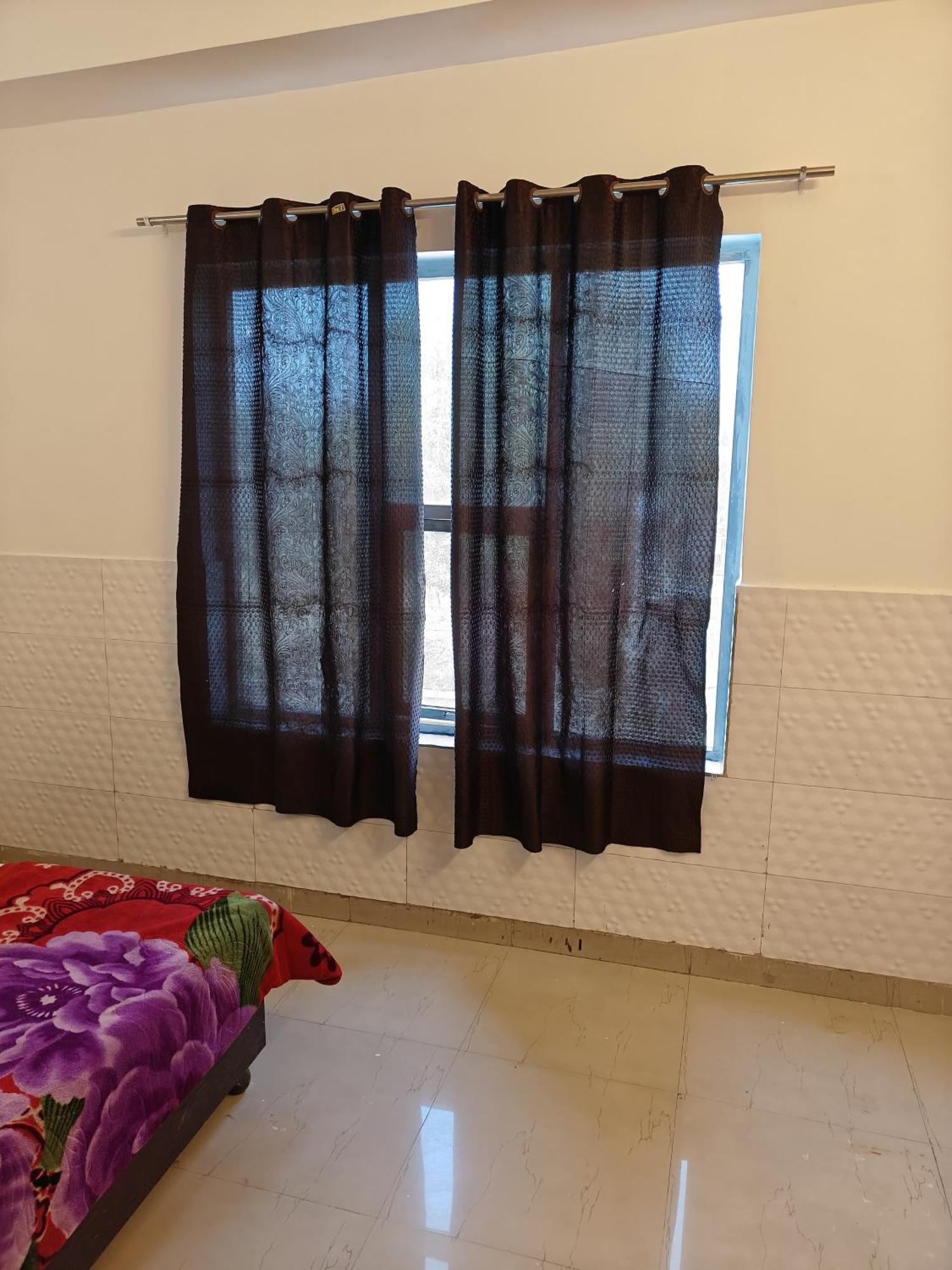 Guest house R K