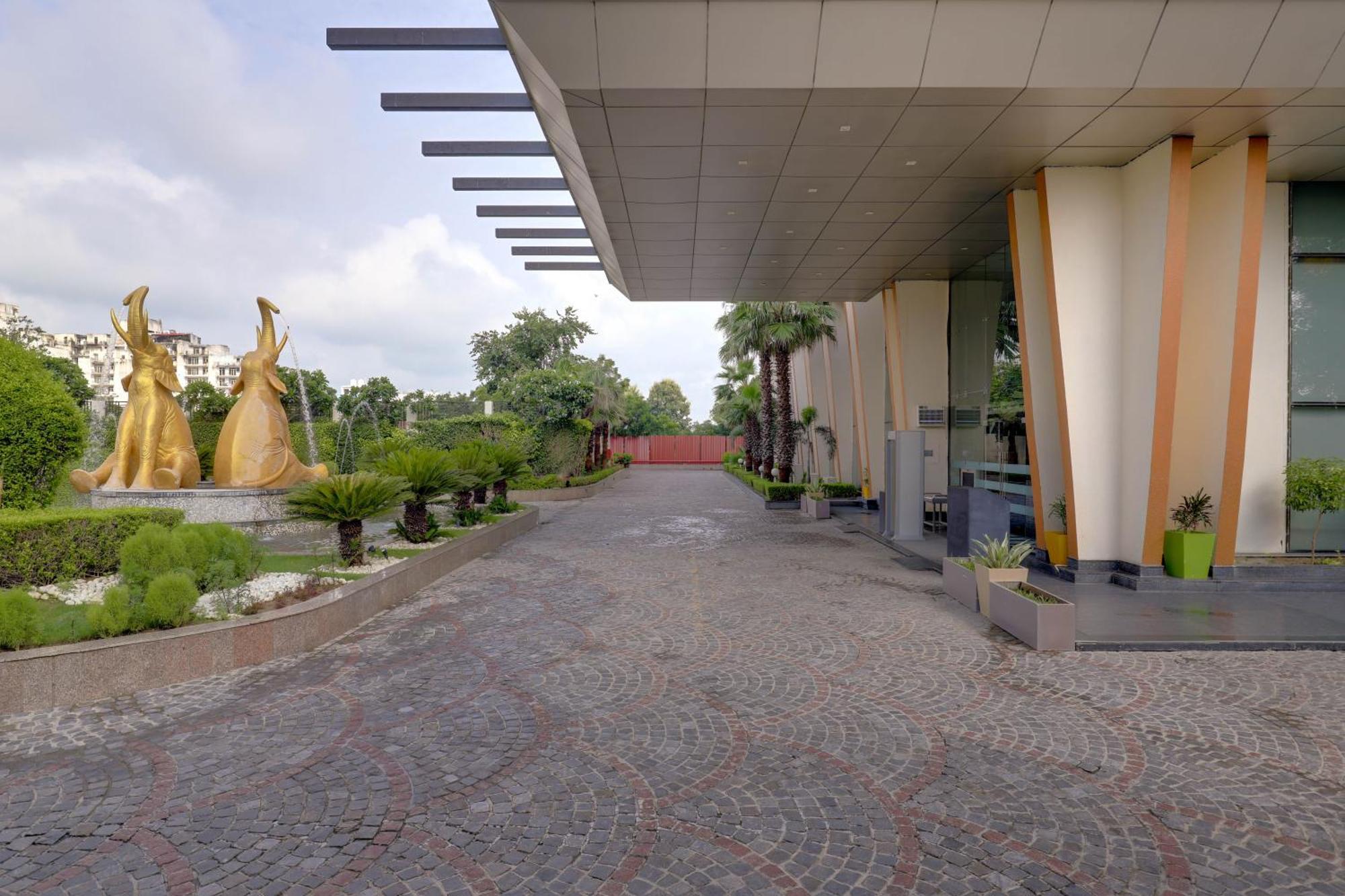 Saura Hotel, - A Club Mahindra Associate Hotel 5*
