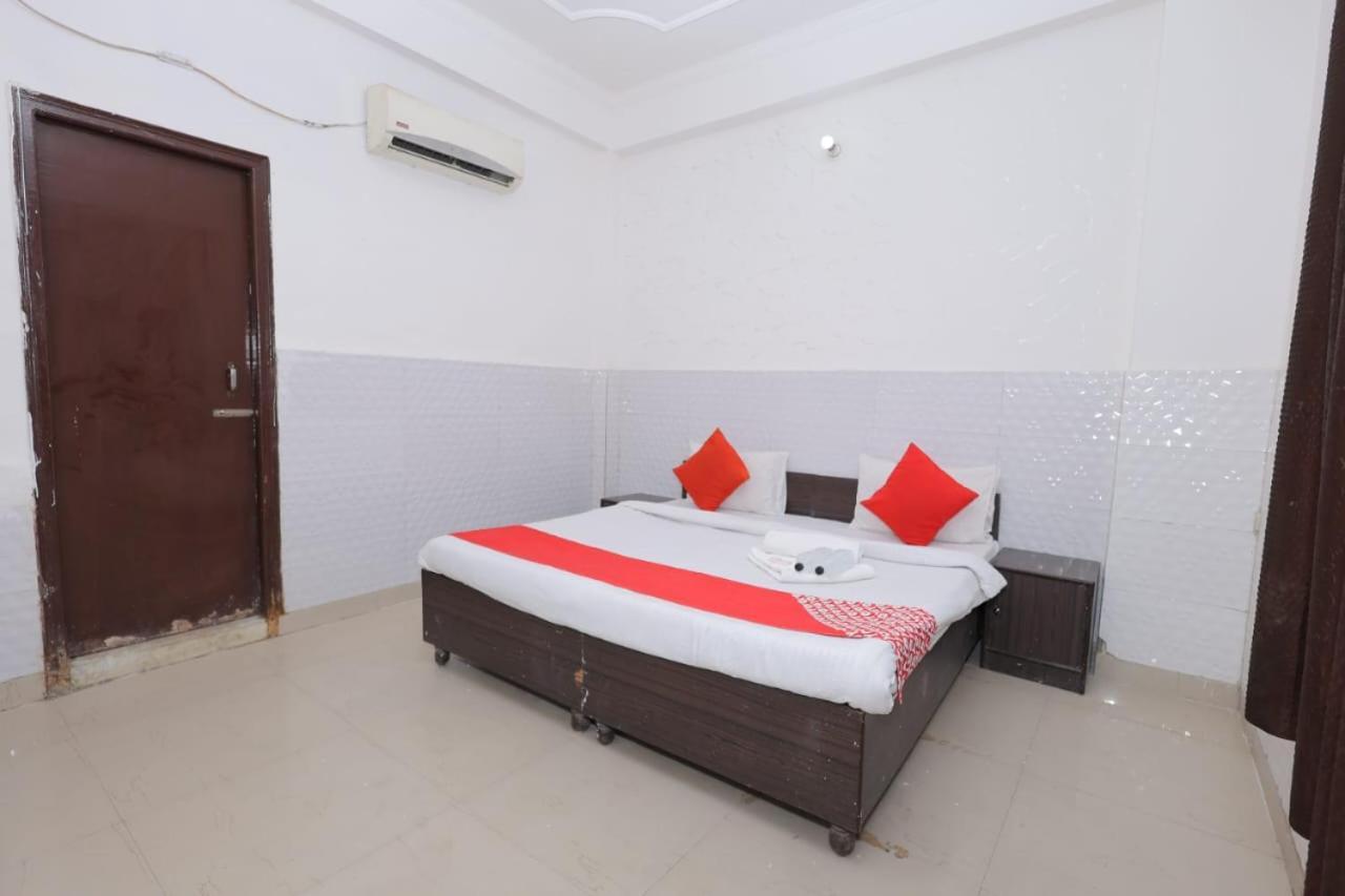 R K Guest house Agra (Uttar Pradesh)