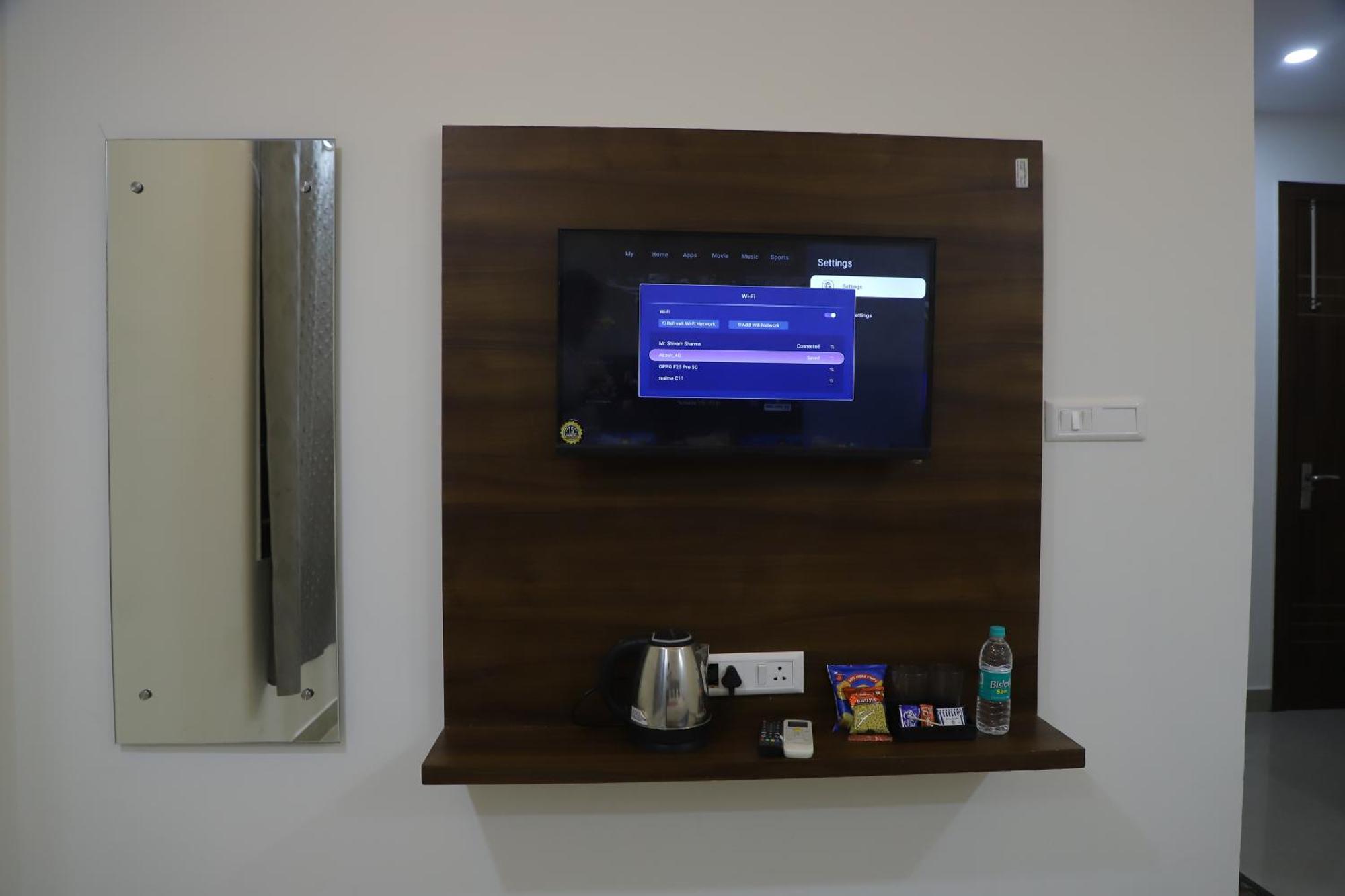 Akash Raj Hotel 3*