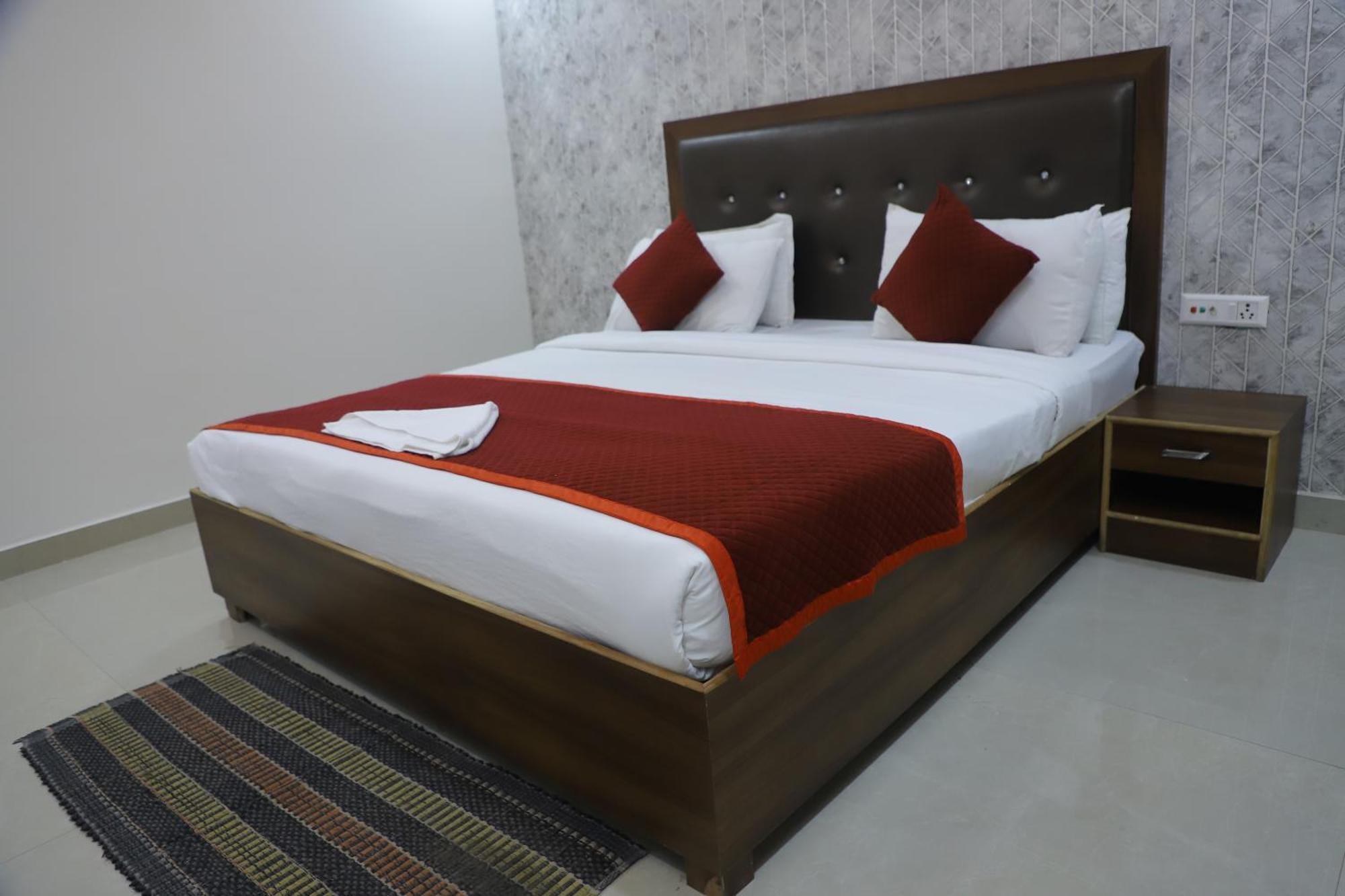 Akash Raj Hotel Agra (Uttar Pradesh)