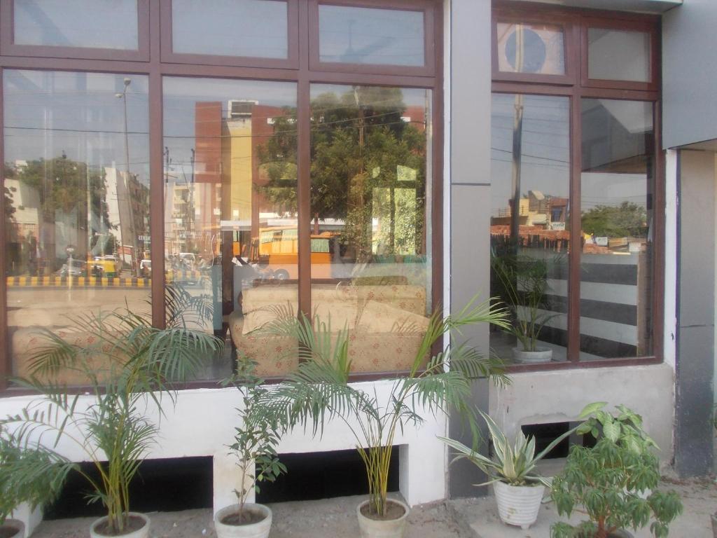 Oyo 19802 Anant Plaza 2* Agra (Uttar Pradesh)
