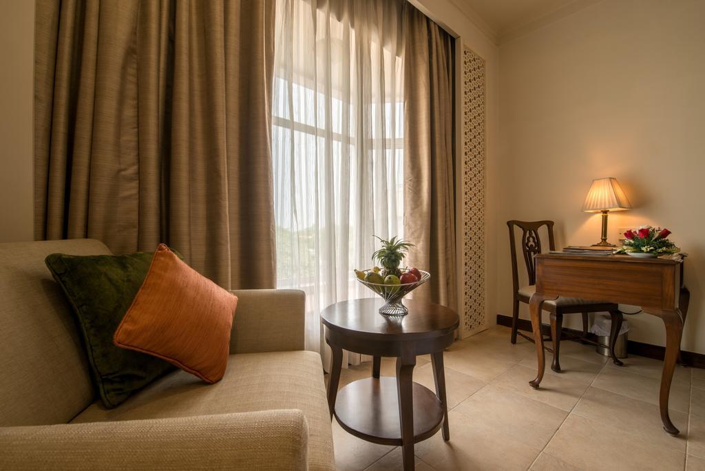 Hotel Howard Plaza The Fern, 4*