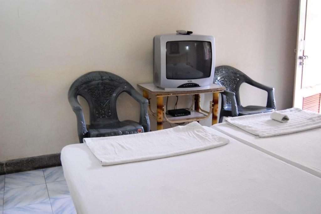Tourist Hotel