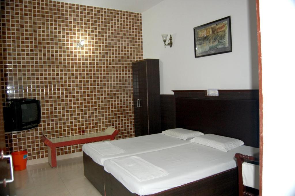 Hotel Sidhartha Walking Distance From Tajmahal 2*