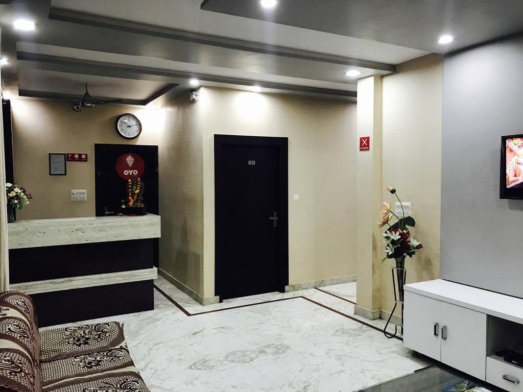 Guest house Aaradhya Residency 2*