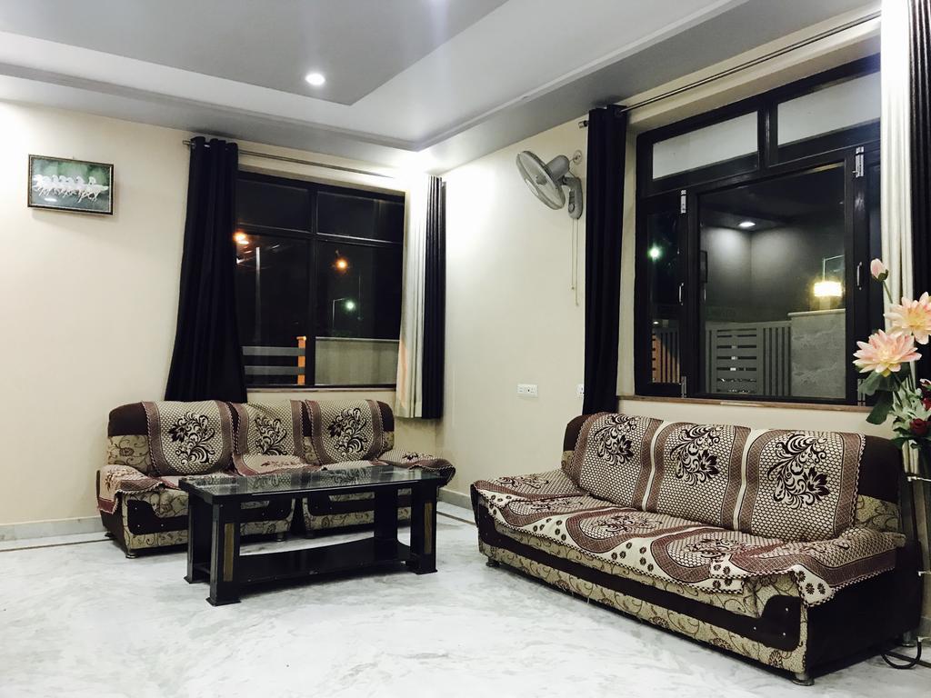 Guest house Aaradhya Residency Agra (Uttar Pradesh)
