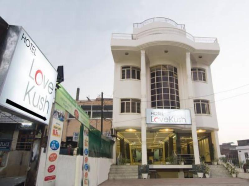 Kush Hotel 3*