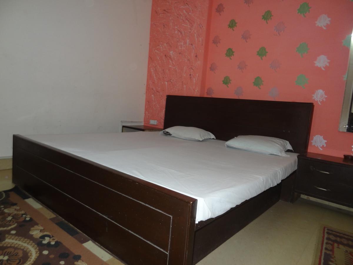 Hotel Aashiyanaa Palace