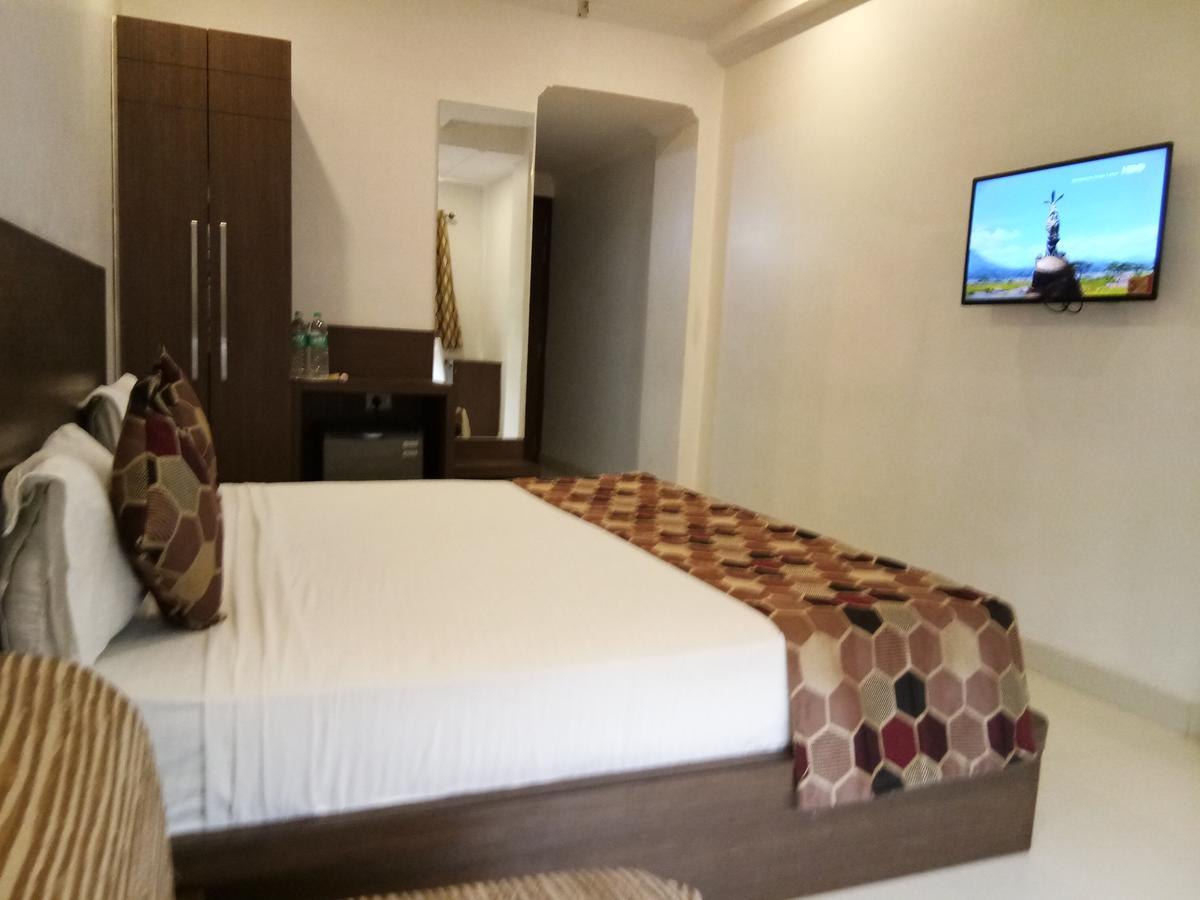 Hotel Delux 2*