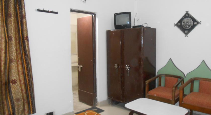 Safari Hotel Agra (Uttar Pradesh)