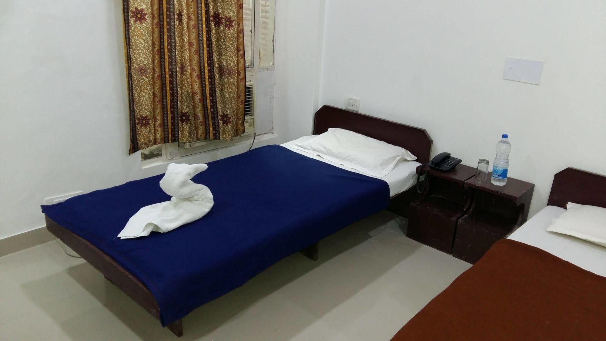 Safari Hotel Agra (Uttar Pradesh)