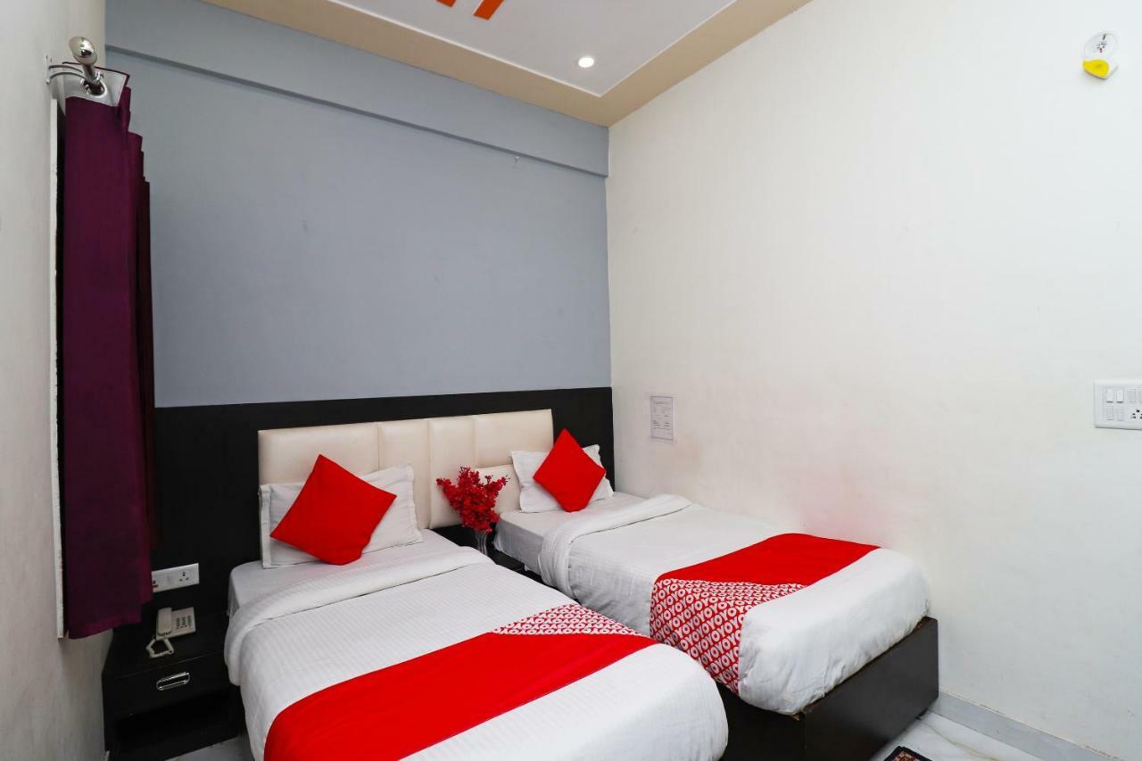 Aaradhya Residency Guest house Agra (Uttar Pradesh)