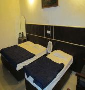 Hotel Spot On 48690 Host