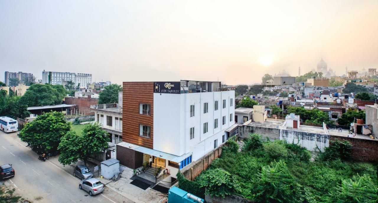 Hotel Square, India Agra (Uttar Pradesh)