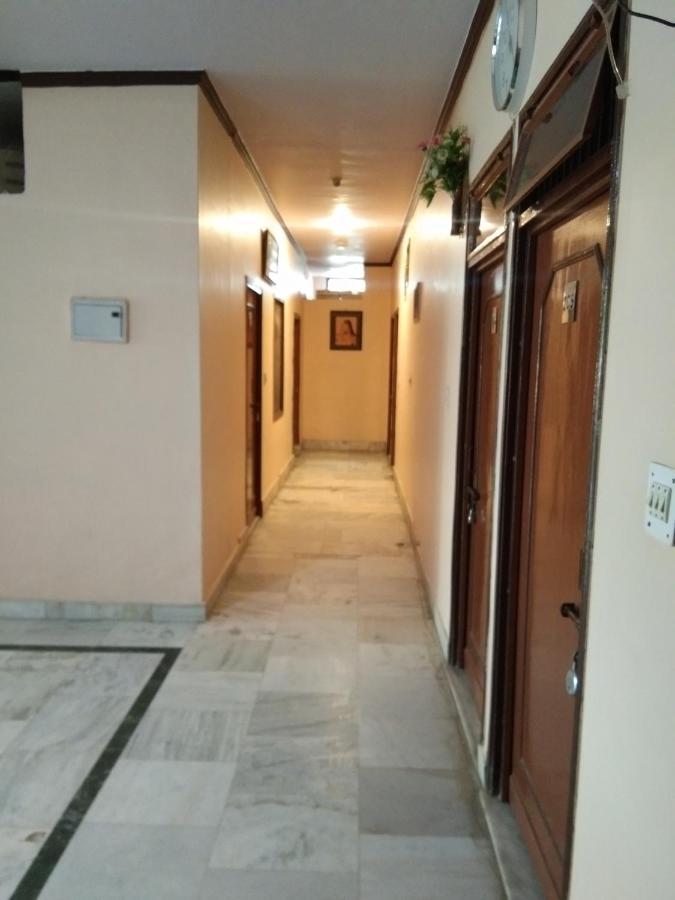 Hotel Rashmi