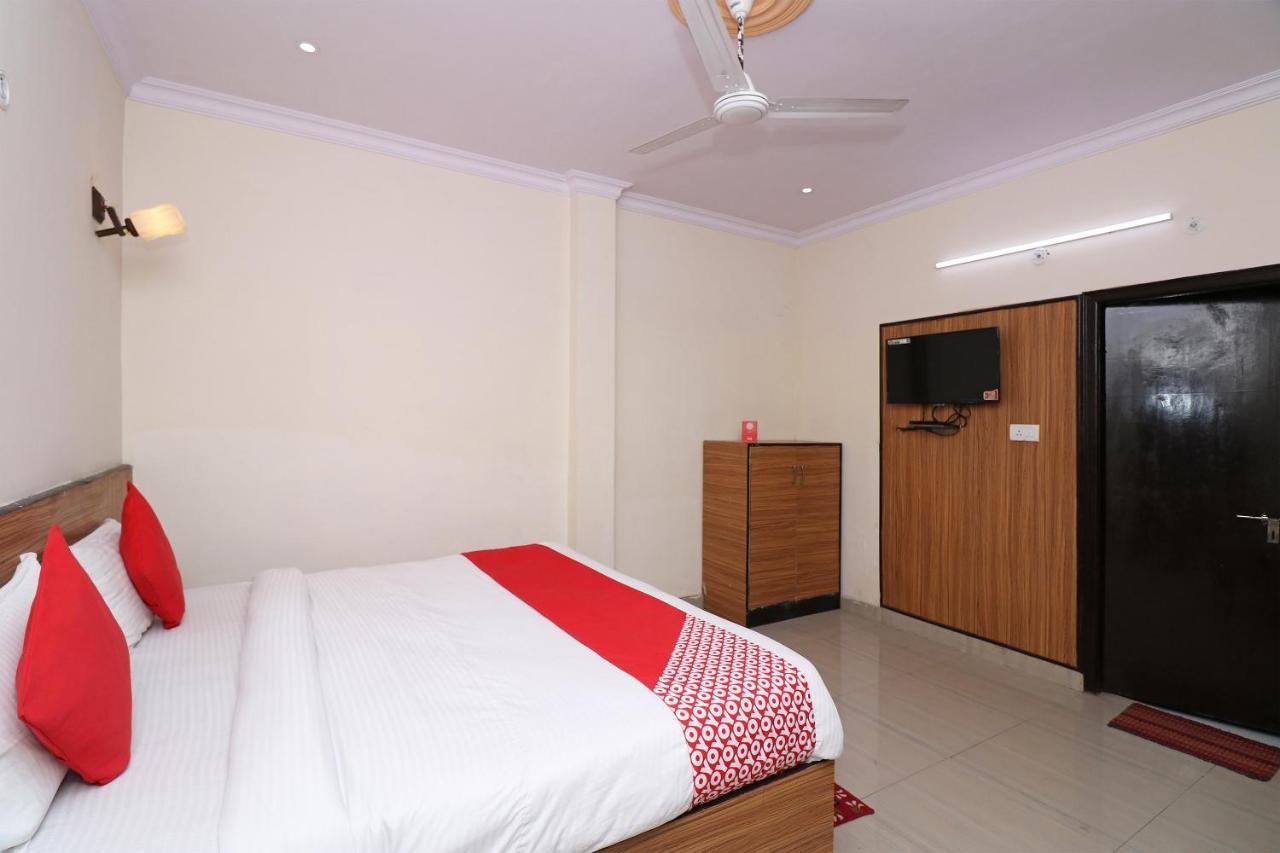 Oyo 22656 Taj Paradise Hotel Agra (Uttar Pradesh)