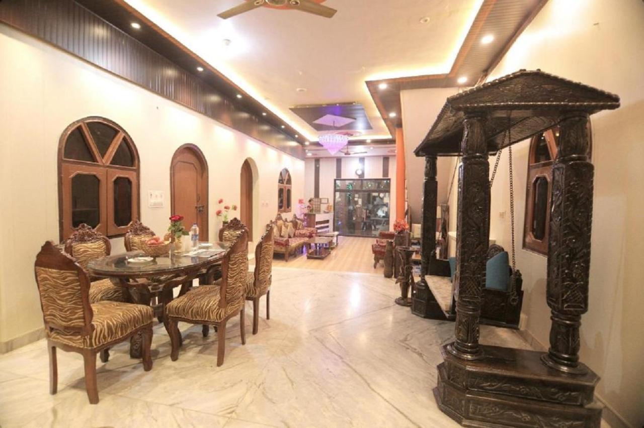 Rashmi Hotel 3*
